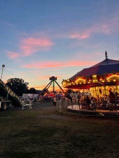 vertical photo of a sunset behind a lit up merry go round and other carnival rides Fair Aesthetic Fall, Small Town Carnival Aesthetic, Rich Small Town Aesthetic, Summer In A Small Town Aesthetic, Carnival Fair Aesthetic, Town Fair Aesthetic, Small Town Vibes Aesthetic, Small Town Events, Small Town Love Aesthetic