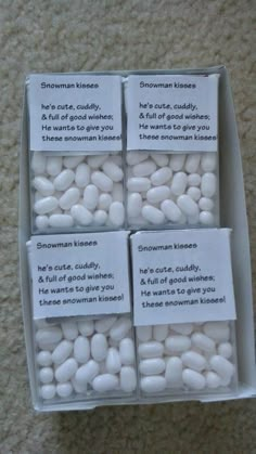 Grinch Pills, Funny Christmas Poems, Christmas Candy Crafts, Silly Gifts, Gag Gifts Christmas, Diy Christmas Gift Ideas, Prank Gifts, Christmas Memes, Christmas Poems