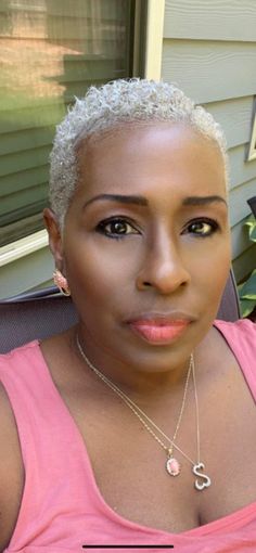 Short Grey Twa Natural Hair, Ceasar Haircuts, Grey Natural Hair Black Women, Easy Haircuts, Grey Hairstyle, Short Platinum Blonde Hair, Grey Hair Looks, Short Hair Designs