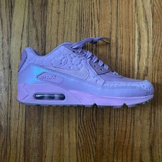 Size 7 Women’s No Box - Replacement Box May Be Available Lightly Worn, No Creases Excellent Condition!! Shoes Air Max, Nike Shoes Air, Nike Shoes Air Max, Color Purple, Womens Shoes Sneakers, Air Max, Nike Shoes, Nike Women, Shoes Sneakers