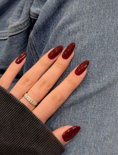 Red Fall Almond Nails, Nail Shape Square Oval, Gel X Solid Color, Medium Almond Red Nails, First Time Acrylic Nails Ideas, Fall Nails Cherry Red, Red Nails Red Lips, Nail Inspo Full Color, Plain Fall Nails Simple