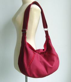 bag Everyday Work Bag, Maroon Bag, Thrift Inspo, Dream Bags, Pinterest Contest, Hobo Crossbody Bag, Small Laptop, Bag School, Canvas Messenger Bag