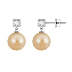 Product Details A spectacular and stunning Diamond South Sea Pearl Earring is embellished with a Round Diamond. The solitaire South Sea Pearl is captivating and attention-grabbing. Add oomph to your personality with this South Sea Pearl shimmering centerpiece. Product Information SKU SHP-EARRINGS112032255 Weight 1.04 gm (Approximate) SOUTH SEA PEARL INFORMATION No.of Stones 2 Pieces Total Weight 9.74 Carat (Approximate) Dimension(approx) Round-8X8 mm-2 Pcs Color Golden Cut Brilliant Shape Round South Sea Pearls Earrings, Sea Pearl, Pearl Earring, South Seas, South Sea Pearls, Sea Pearls, Pearl Drop Earrings, Pearl Drop, Round Diamond