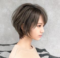 Dark Brown Hair With Highlights, Asymmetrical Bob Haircuts, Highlights Ideas, Messy Bob Hairstyles, Best Bob Haircuts, Hair With Highlights, Girls Short Haircuts, Bob Hairstyles For Fine Hair