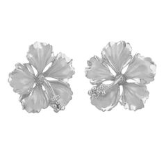 Material: 925 sterling silver Dimensions: The Hibiscus measures 5/8 inch (0.63 inch) tall and 5/8 inch (0.63 inch) wide. Post backing. Features: These earrings are textured with a delightful combination of high polish (around the edges) and sand finish (center of the flower) for a striking contrast. Large enough to be noticeable and can be dressed up or down. So beachy and oh-so-chic. Gift Ready: These sterling silver earrings will be lovingly hand packed in our distinctive black gift box, with Rough Gemstone Jewelry, Vintage Diamond Earrings, Vintage Drop Earrings, Hawaiian Jewelry, Silver Jewelry Earrings, Gold Paper, Silver Jewelry Pendant, Black Jewelry, Earrings Stud