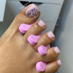 Rhinestone Toes, French Toes, Acrylic Toe Nails, Pretty Toe Nails, Cute Toe Nails, Summer Toe Nails