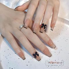 Black Nails Chinese, Purple Nail Art, Hello Nails, Gel Nail Art Designs, Spring Nail Designs, Minimalist Nail Art, Brighter Days, Blush Nails, Pretty Gel Nails