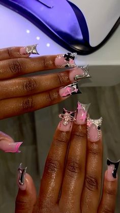 Birthday Duck Nails Acrylic, Short Freestyle Nails With Charms, Cute Nail Ideas Black Women, Nails Ideas For Birthday, Duck Birthday Nails, Junk Duck Nails Short, 16 Birthday Nails Acrylic, Pink Birthday Nail Ideas, Acrylic Nails Gems