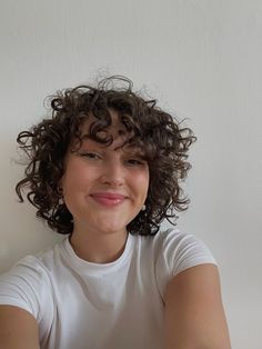 Hair Wishlist, Curly 3b, Short Natural Curly Hair, Inspo Hair, Curly Short, Curly Haircuts, Haircut Curly, Hairstyle Inspo