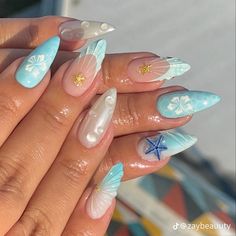 Ongles Baby Blue, Beach Themed Nails, Mermaid Nail Art, Seashell Nails, Beachy Nails, Summer Nails Beach, Nagellack Trends, Baby Blue Nails, Smink Inspiration