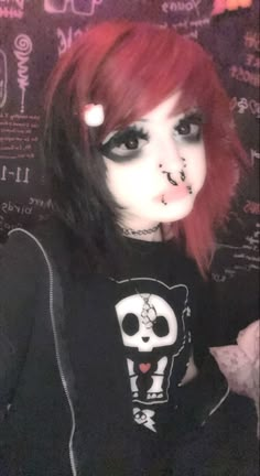 2000s Scene Makeup, Scene Queen Makeup, Emo Style 2000s, Wolf Makeup, Vampire Fashion, Pink And Black Hair, Up Hairdos, Scene Makeup, Scene Queens