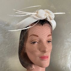 This Is A Beautiful Example Of The Millinery Fashions Of The 1950s'. This Small Cap Is Made Of A Hard But Flexible Material Which Is Covered In An Off-White Fabric. There Is A Very Short Upturned Brim, And A Creatively Draped Piece Of Fabric At The Front. There Are Long, Curled Feather Quills Of The Same Off-White Color. The Tip Of The Quills Have Some Tiny Rhinestones Glued To It, As Pictured. There Is A Long, Narrow Strip Of Veiling Attached To The Front Center, Ending In Two Small Strips Of T Veil Color, Straw Flowers, Feather Quill, Elegant Hats, Designer Label, Vintage Hats, Off White Color, White Fabric, Fashion History