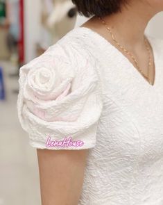 Trending Sleeves Design For Blouse, Latest Blouse Designs Pattern, Latest Model Blouse Designs, Women Blouses Fashion, Fashion Design Patterns, Elegant Blouse Designs, Unique Blouse Designs, Saree Blouse Designs Latest