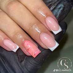 French Tip Nails With Accent Nail, Nails With Accent Nail, Nails With Accent, Biab Nail, Acrylic Ideas, Holiday Nail, Accent Nail, French Tip Acrylic Nails, Short Nail