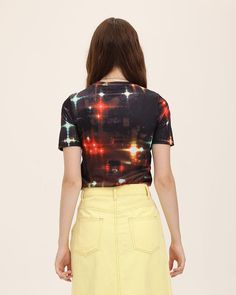 Model (WearingXS):•Â?/span>Height: 174cm | Bust: 80cm | Waist: 60cm | Hips: 89cm | Shoes: 38cmDetails: Black T-shirt with glimmering star graphical printTop Length: NormalSleeve Length: Short SleevesMaterials:95% Polyester + 5% Spandex Fitted Graphic Print T-shirt For Spring, Y2k Crew Neck T-shirt For Night Out, Summer Stretch Tops With Sublimation Print, Summer Stretch Top With Sublimation Print, Stretch Summer Tops With Sublimation Print, Fitted Graphic Print T-shirt For Summer, Trendy Stretch Tops With All Over Print, Casual Fitted Short Sleeve Top With Graphic Print, Fitted Casual Short Sleeve Top With Graphic Print