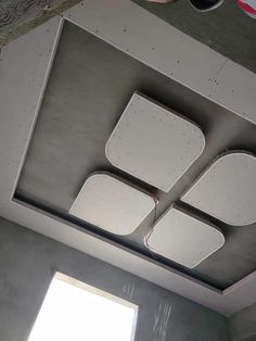 the ceiling in this room has been painted white