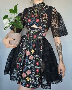 Starry Night Dress, Viscose Dress, Fashion Mode, Mode Inspiration, Looks Vintage, Serbia, Pretty Dresses, Beautiful Outfits, Aesthetic Clothes