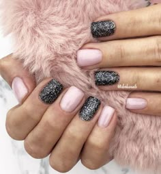 Two Tone Glitter Nails, Dip Nail Ideas For February, Three Colour Nails, Gray And Pink Nails Acrylic, Black Tip Dip Nails, Cute January Nails Pink, How To Use Glitter On Nails, January Nails Designs 2025, Gel Nails Winter Colors