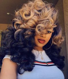 Colorful Natural Hair, Graduated Bob Haircut, Hair Frontal, Graduated Bob Haircuts, Graduated Bob, Summer Blonde, Haute Hair, Affordable Wigs, Cheap Wigs