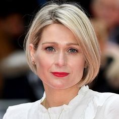 Grey Hair Styles For Women, English Actresses, Hair Today, Classic Beauty, Latest Movies, Height And Weight, Bob Hairstyles