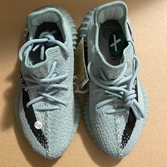 Men’s Size 4 Fits Me And I’m A 6 In Women’s Brand New With Box Already Been Verified By Stockx Style Hq2060 Colorway Salt/Core Black/Salt Release Date 10/22/2022 Product Description The Adidas Yeezy Boost 350 V2 Jade Ash Is A Collaboration Design That Features A Monochromatic Primeknit Upper With A Boost Sole Underneath. This Jade Ash Sneaker By Adidas And Yeezy Has An Upper That Is Crafted From Primeknit And Is Available In The Salt Colorway, With An Intersection Of Black Contrasting 3-Stripe O Ash Sneakers, Sply 350, Black Salt, Yeezy Boost 350 V2, Yeezy 350, Adidas Yeezy Boost 350, 350 V2, Yeezy Boost 350, 10 22