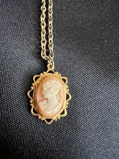 Good vintage condition Vintage Cameo, Cameo Necklace, Pendant Necklaces, Jewelry Necklace Pendant, Hand Carved, Etsy Accessories, Shells, Accessory Gift, Jewelry Necklaces