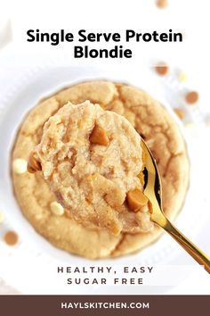 An extra fudgy Single Serve Protein Blondie - the perfect low carb and sugar free treat for one! Healthy single serving blondie uses protein powder, a bit of almond butter and has no flour, sugar or butter! Healthy Single Serve Desserts, Protein Powder Cake, Protein Bar Recipe Healthy, Peanut Butter Powder Recipes, Keto Protein Powder, Baking With Protein Powder, Protein Mug Cakes, Low Sugar Desserts