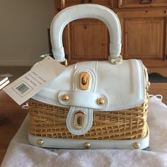 New Hype Purse. So Very Cute. White Leather With Gold. 9" X 6". White Summer Bag With Gold-tone Hardware, White Bags With Gold-tone Hardware For Summer, White Bags For Formal Summer Occasions, White Formal Bag For Summer, Hype Bags, White Leather, Mini Bag, Gold Color, Top Handle Bag