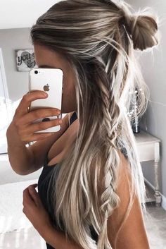 Blond Pixie, Cool Braids, Festival Hair, Easy Hairstyles For Long Hair, Winter Trends, Op Art, Trendy Hairstyles, Pretty Hairstyles