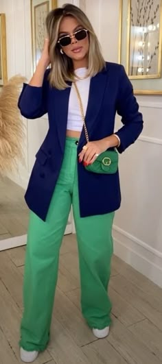 Stylish Outfits 2023 Spring, Colourful Blazer Outfits For Women, Hot Pink Bag Outfit Summer, Colourful Blazer Outfit, Colorful Business Casual Summer, Bold Work Outfits, Business Casual Outfits For Women Colorful, Green Blouse Outfit Work, Work Outfit 2024