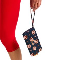 Explore the Vera Bradley NFL lineup of top-rated styles sure to capture your team spirit. Perfect for a girls’ night out or shopping with friends, this wristlet has just enough room for all the essentials and it offers RFID protection. Vera Bradley NFL RFID Front Zip Wristlet in Chicago Bears Bandana Cotton Wallet, Shopping With Friends, Backpack Lunch Bag, Duffel Bag Backpack, Belt Purse, Stocking Stuffer Gifts, Toiletry Bag Travel, Mini Purse, Scarf Jewelry