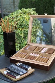 Cigars At Wedding, Whiskey Party, Wedding Cigars, Liquor Gifts, Whiskey Bar, Cigars And Whiskey, Wedding Reception Inspiration, Future Wedding Plans, Green Theme