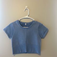 Condition: New, Never Worn, No Stains. Payment Method: Venmo Or Paypal Blue Workout T-shirt For Spring, Light Blue Short Sleeve Tops For Workout, Blue Crew Neck Crop Top For Workout, Blue Short Sleeve Workout Top, Light Blue Athleisure Tops For Summer, Casual Seamless Workout Top, Trendy Light Blue Seamless Tops, Blue Seamless Athleisure Top, Seamless Blue Crop Top