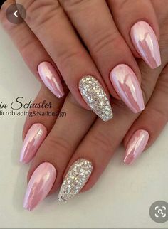 Red Chrome Nails, Pink And White Nails, White Chrome Nails, Gold Chrome Nails, Pink Chrome Nails, Baby Pink Nails, Chrome Nail Art, Chrome Nails Designs, Mirror Nails