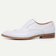 Category:Dress Shoes; Upper Materials:Leather,Italian Full-Grain Cowhide; Lining Materials:Cowhide; Gender:Men's; Toe Shape:Pointed Toe; Outsole Materials:Rubber; Closure Type:Lace-up; Function:Comfortable,Slip Resistant; Listing Date:06/13/2024; 2024 Trends:Brogue,Dress Shoes,White Shoes Elegant White Wingtip Lace-up Shoes, White Pointed Toe Oxfords For Business, White Pointed Toe Oxfords For Formal Occasions, Formal White Pointed Toe Oxfords, White Pointed Toe Lace-up Shoes For Formal Occasions, Flat Heel Dress Shoes For Business In Spring, White Brogue Oxford Shoes With Pointed Toe, Luxury Leather Sole Oxfords For Spring, Luxury Leather-sole Oxfords For Spring