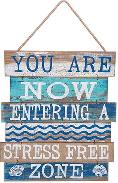 Terrace Diy, Pool Signs Diy, Budget Beach House, Slatted Wood Wall, Pool Area Decorating Ideas, Beach Theme Backyard, Beach Theme Garden, Coastal Restaurant, Cricut Pool Signs