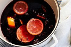 This German Mulled Wine Is the Coziest, Most Heartwarming Holiday Drink Mulled Wine Recipe, Batch Cocktails, Salmon Potato, Cozy Drinks, Waffle Cookies, Lunch Appetizers, Rice Ingredients, Food History, Mulled Wine