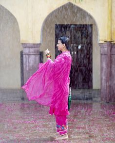 Simple Dpz, Nimrat Khaira, Punjabi Dress, Cute Attitude Quotes, Pink Suit, Attitude Quotes, For Girls, Actresses, Quotes