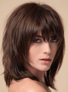 Shaggy Layered Hairstyles, Shag Layered Hairstyles, Medium Shag Haircuts, Layered Haircuts With Bangs, Short Shag Hairstyles, Shaggy Haircuts, Haircut Pictures, Shoulder Hair, Shag Hairstyles