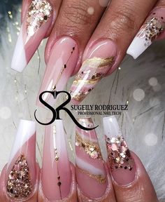 Acrylic Nails Nude, Natural Nail Designs, Pointy Nails, Blue Acrylic Nails, Gel Nails Diy, Nails Design With Rhinestones, Cute Acrylic Nail Designs, Glamorous Nails, Coffin Shape Nails