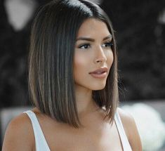 Bob Lung, Sleek Short Hair, Kort Bob, A Bob, Shoulder Length Hair Cuts, Haircuts For Medium Hair, Haircuts Straight Hair, Short Hair Haircuts