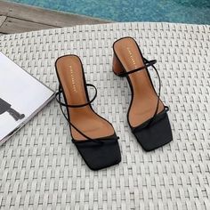 pin: @xojaderose Heel Sandals Outfit, Sandals Outfit, Wood Heel, Womens Summer Shoes, Heel Slippers, Comfortable Heels, Slipper Sandals, Soft Sculpture