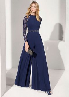 Rosa Clara Cocktail, Chiffon Formal Dress, Hijab Stile, Beautiful Jumpsuits, Jumpsuit Long, Soiree Dress, Jumpsuit Dressy, Long Sleeve Evening Dresses