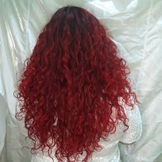 Red Curly Hair Dyed, Hype Hair, Highlights Curly Hair, Wine Hair, Hair Color Streaks, Dyed Natural Hair