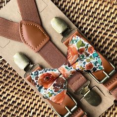 This burnt orange floral bow tie & brown suspenders set is a great choice for a bowtie for a terracotta wedding, fall wedding, autumn ring bearer gift, boho wedding, bow ties for men, ring bearer outfit, any other special occasion. ❤ **Please Specify**  Bow Tie Only (w/ Clip or Neck Strap), Suspenders Only, or Bow Tie Only & Susp (Bow Tie and Suspenders) SUSPENDERS- One Pair of our Quality Suspenders BOW TIE - One Bow Tie on White Adjustable STRAP or Alligator CLIP PET BOWTIE w/ Elastic Loops- S Terracotta Bow Tie, Copper Tie, Ring Bearer Gift, Brown Suspenders, Orange Ring, Terracotta Wedding, Ring Bearer Gifts, Collar Clips