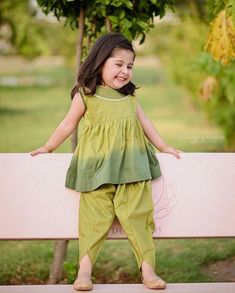 Baby Frock Design, Clothes Girl, Kids Dresses, Designer Dresses Casual