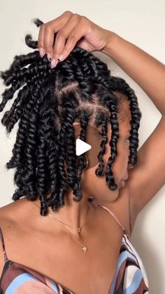 Twist With Colored Hair, Twostrandtwist Natural Hair Kids, Twist Out Ponytail Natural Hair, Fluffy Twists Hairstyles, Diy Two Strand Twist Natural Hair, 2 Strain Twist Natural Hair, Curly Twist Out, Natural 2 Strand Twist Hairstyles, 2 Strand Twist With Added Hair