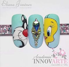 Tweety Nails Design, Tweety Nail Art, Tweety Bird Nails, Tweety Nails, Extreme Nail Art, Comic Nail Art, French Manicure Nail Designs, Cartoon Nail Designs, Character Nails