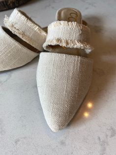 We love a good mule and these are one of our top faves! Simple but cute with its fringe on the strap! Pair with denim or your favorite skirt or dress! Fancy Sandals, Beauty Finds, Killer Heels, Style Guide, Natural Linen, Love A, Mule, Style Guides, Unique Style