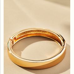 Hinge Closure. 2.75” Diameter L. Bright Gold. Sold Out Online. Choose Between The Square Or Rounded Version. Following Payment Please Comment With Your Choice: Rounded Or Squared. Party Bracelets With Hinged Detail, Anthropologie Bracelet, Modern Bangle, Tiffany Bracelets, Crystal Anklet, Ribbon Bracelets, Gold Bracelet Set, Gold Plated Bangles, Open Bangle